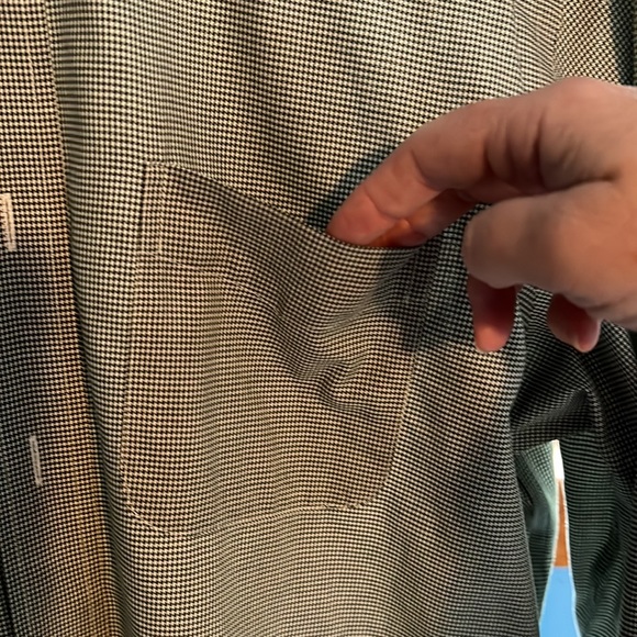 LL Bean Small Green & White Gingham, Checkered Pattern Dress Shirt - Picture 5 of 8